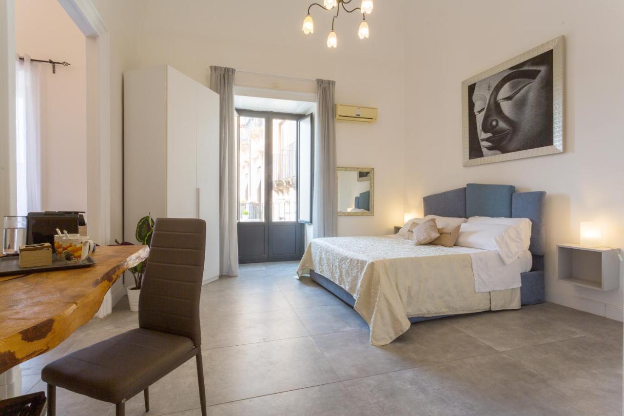 לינה וארוחת בוקר Palazzo Bruca קטאניה מראה חיצוני תמונה
